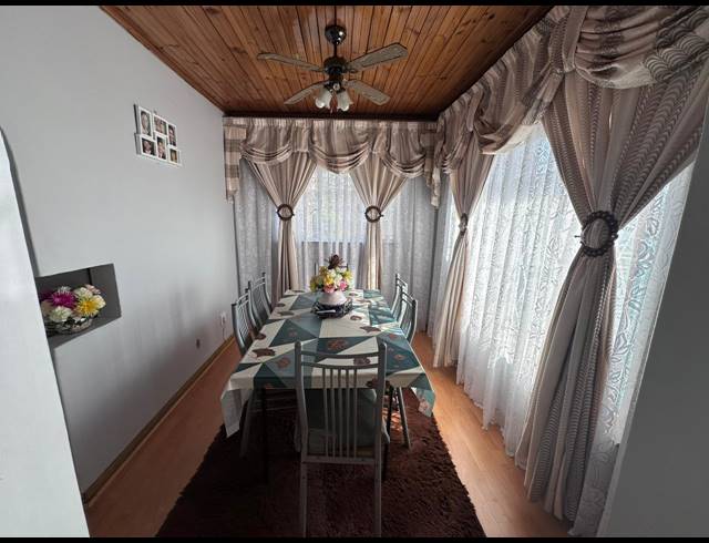 3 BEDROOM HOUSE FOR SALE IN WOODLANDS